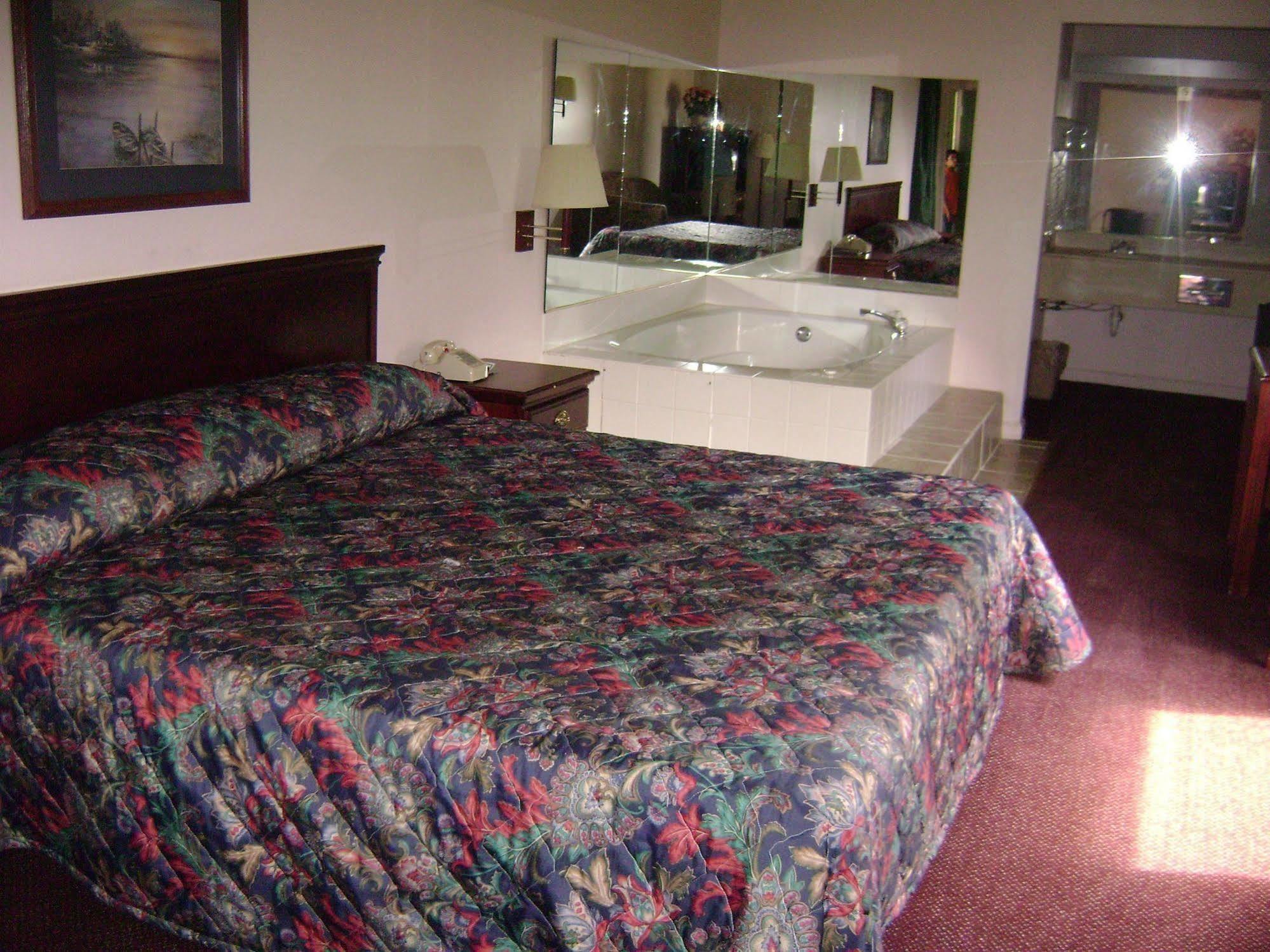 Garden Inn & Suites Hogansville Exteriör bild